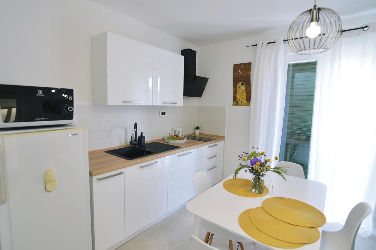 شقة Opatija Sunshine المظهر الخارجي الصورة